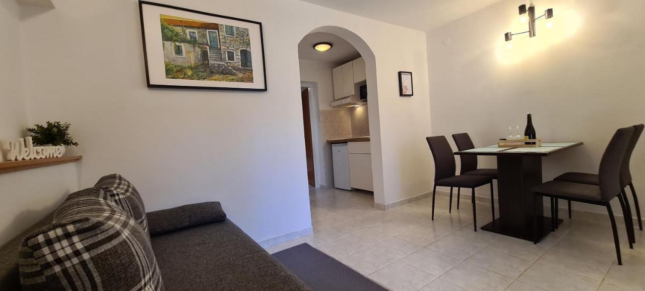 Apartment Moskatelo